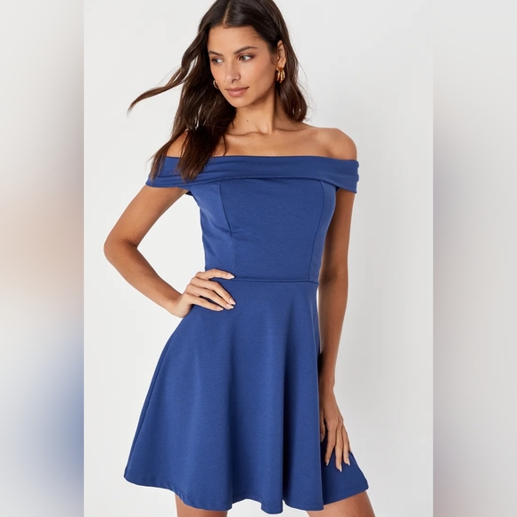 Lulu's Season of Fun Off the Shoulder Skater Dress - Picture 4 of 9